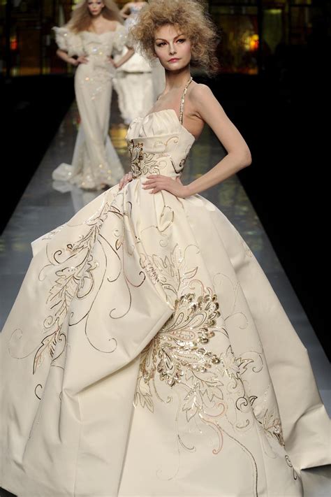 vestidos de novia de dior|dior wedding dresses.